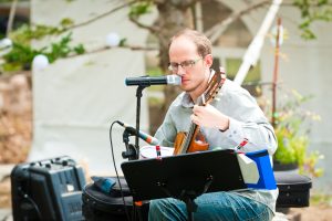 Calgary classical guitarist